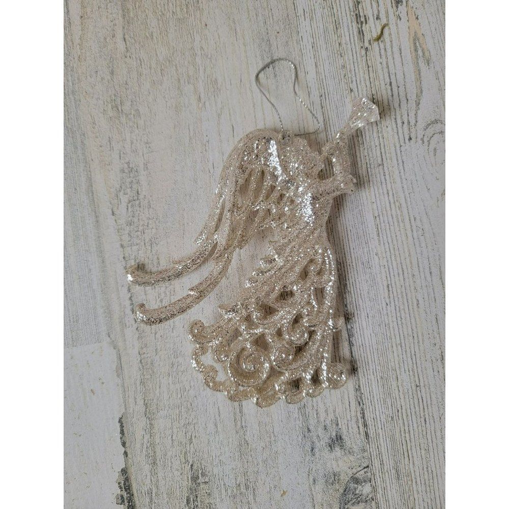Silver cherub angel glitter horn ornament Xmas decor